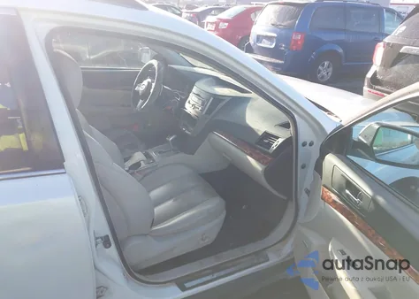 2011 Subaru Outback 3.6R Limited from USA, damaged, VIN 4S4BRDJC5B2309199